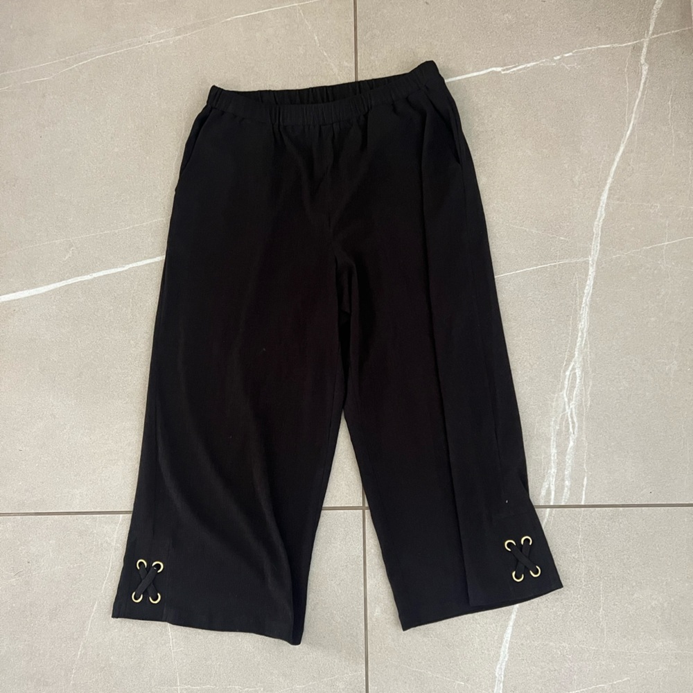 MICHAEL KORS Women’s wide leg casual capris